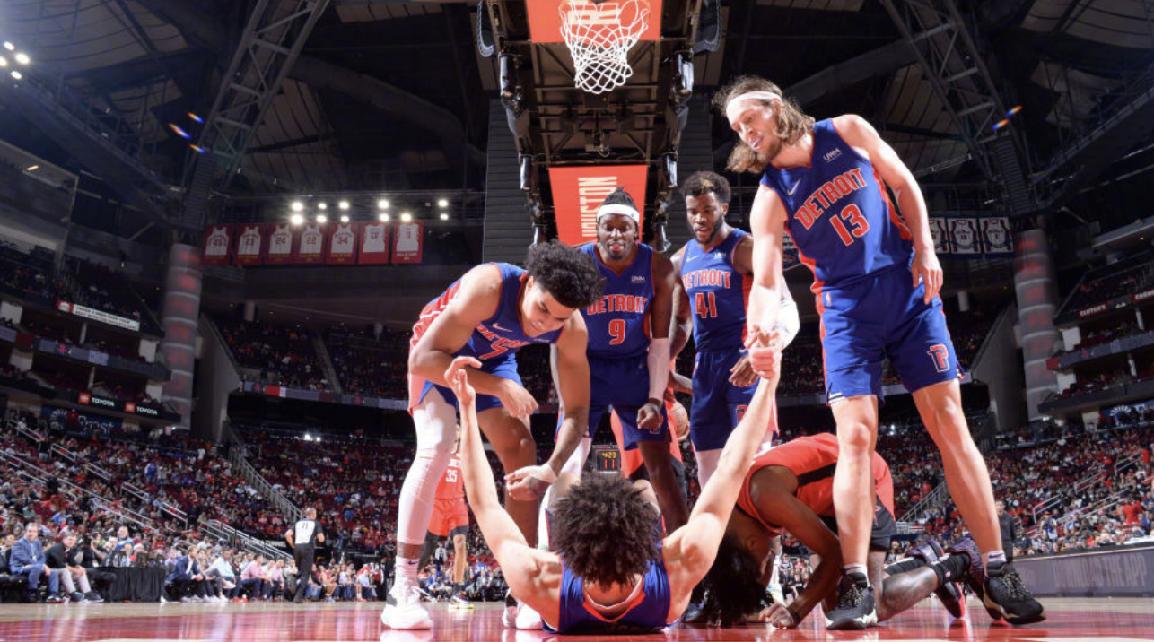 "NBA Regular Season" Clippers beat Pistons 96-91, Pistons lose streak