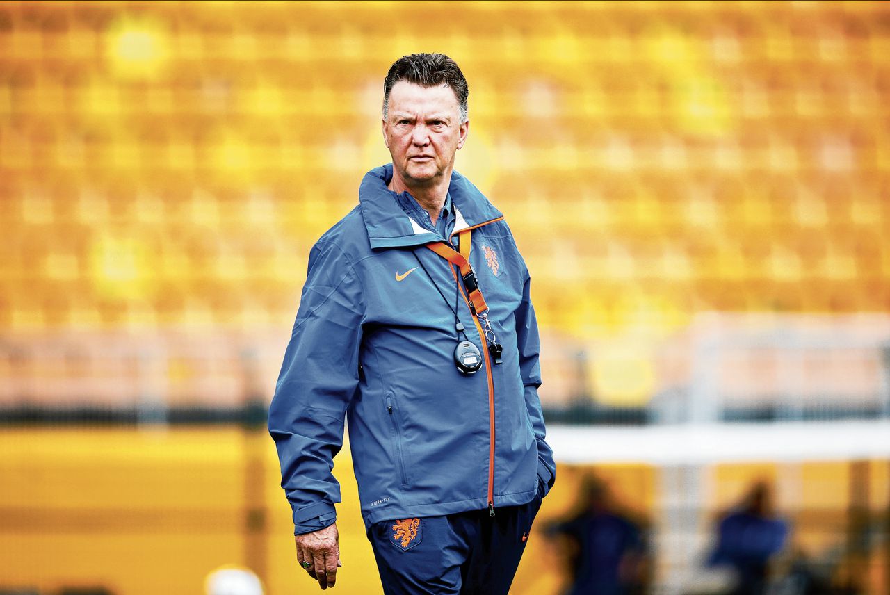 Qatar World Cup's oldest coach Van Gaal coached the whip for the third time and led the Netherlands to remain unbeaten in 16 games