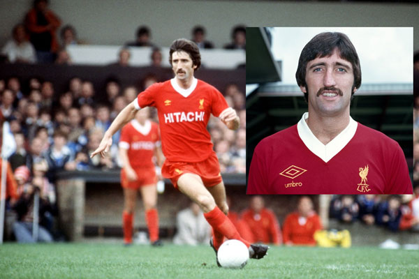 Cựu tiền đạo quốc tế người Anh huyền thoại của Liverpool David Johnson qua đời ở tuổi 71..