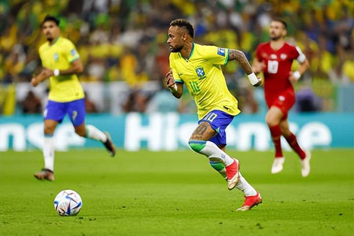 Brazil thắng Serbia 2-0 khi Neymar ra sân vì chấn thương mắt cá