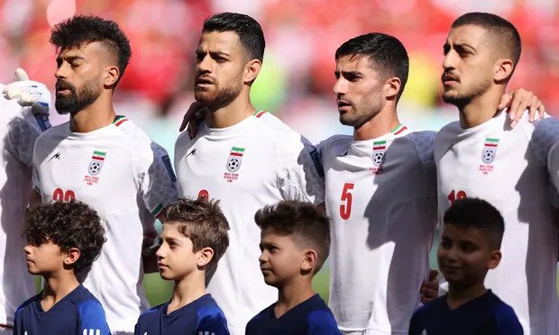 World Cup ở Qatar - Đụng độ khi quân nổi dậy Iran xem trận đấu