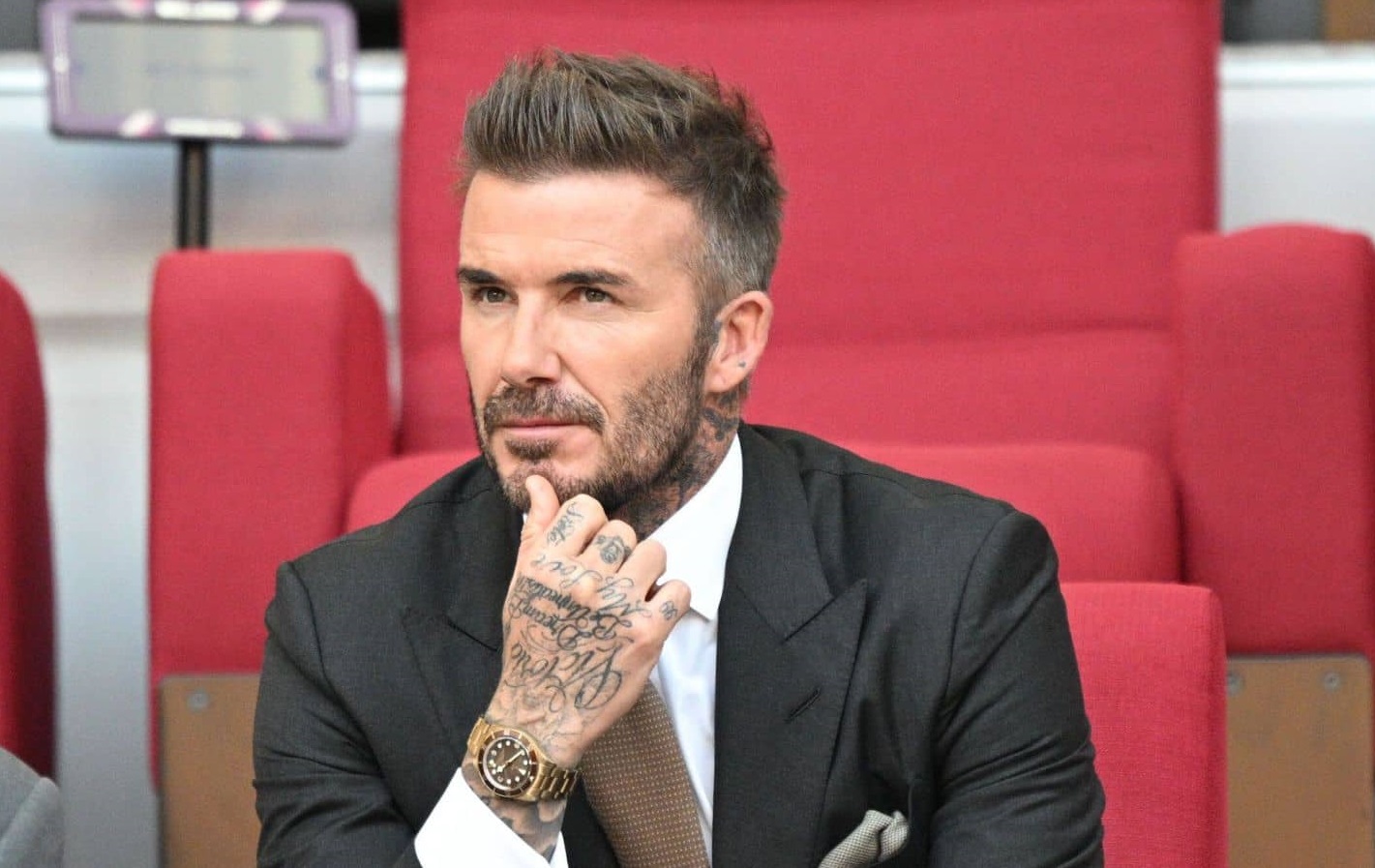 Người nổi tiếng đồn Beckham sẽ bắt tay với tập đoàn thâu tóm Manchester United