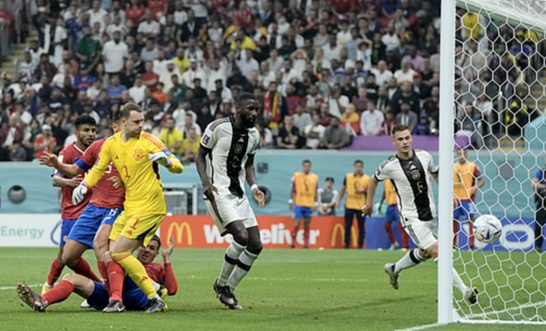 Jerman 4-2 Kosta Rika, ketiga di grup dan tersingkir, Müller mengatakan dia perlu memikirkan hal lain sekarang