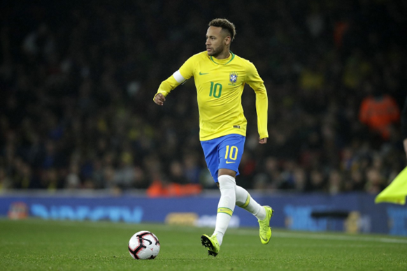 Neymar is feeling fine, Pele is strong and hopeful, undergoing treatment as usual