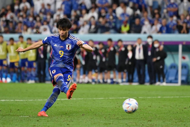 Qatar World Cup - Kaoru Misaki hides her face and cries and blames herself for Japan's defeat