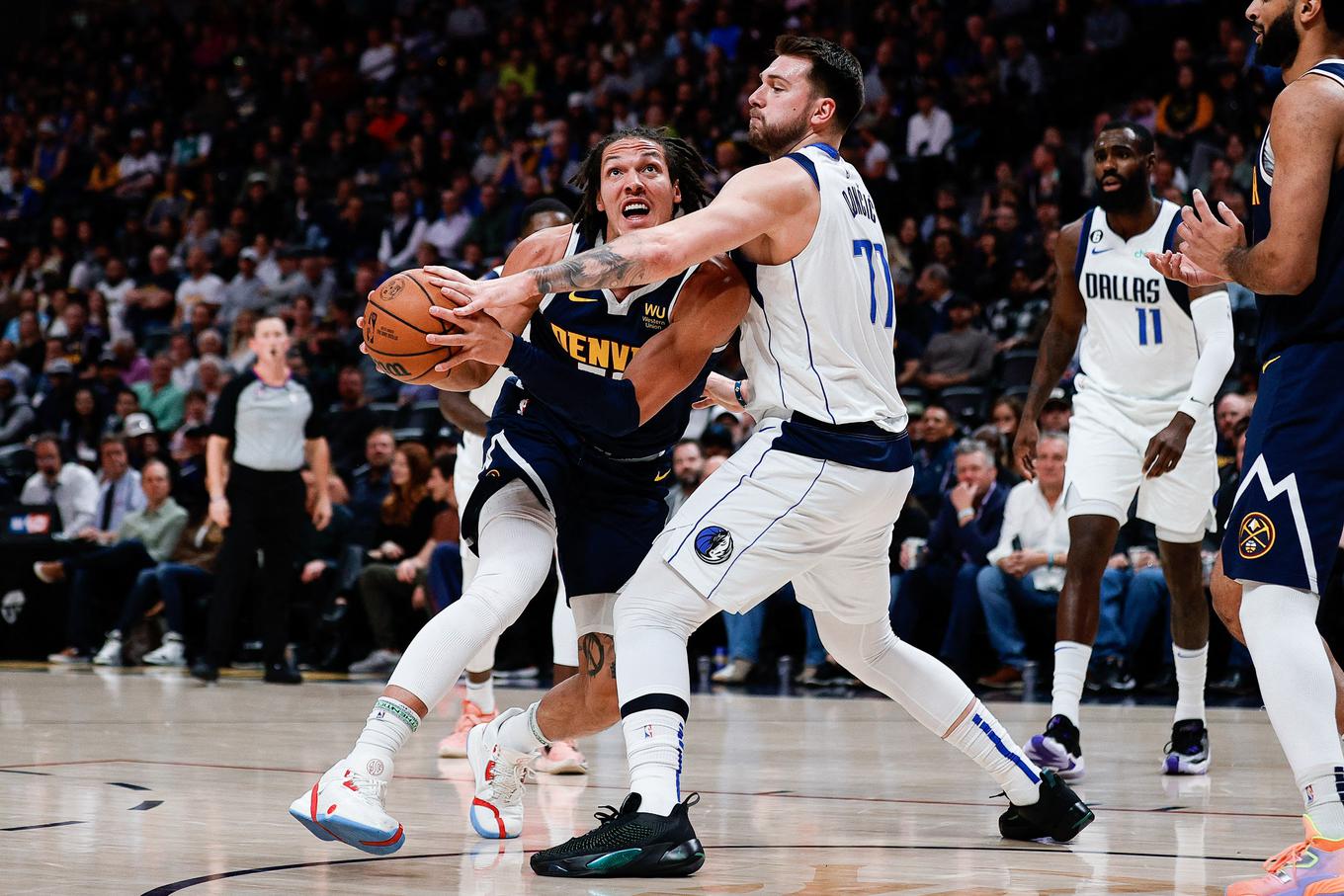 [NBA regular season] Jokic 19+8+8 Hardaway scored 29 points Doncic scored 22 points; Lone Ranger wins Nuggets