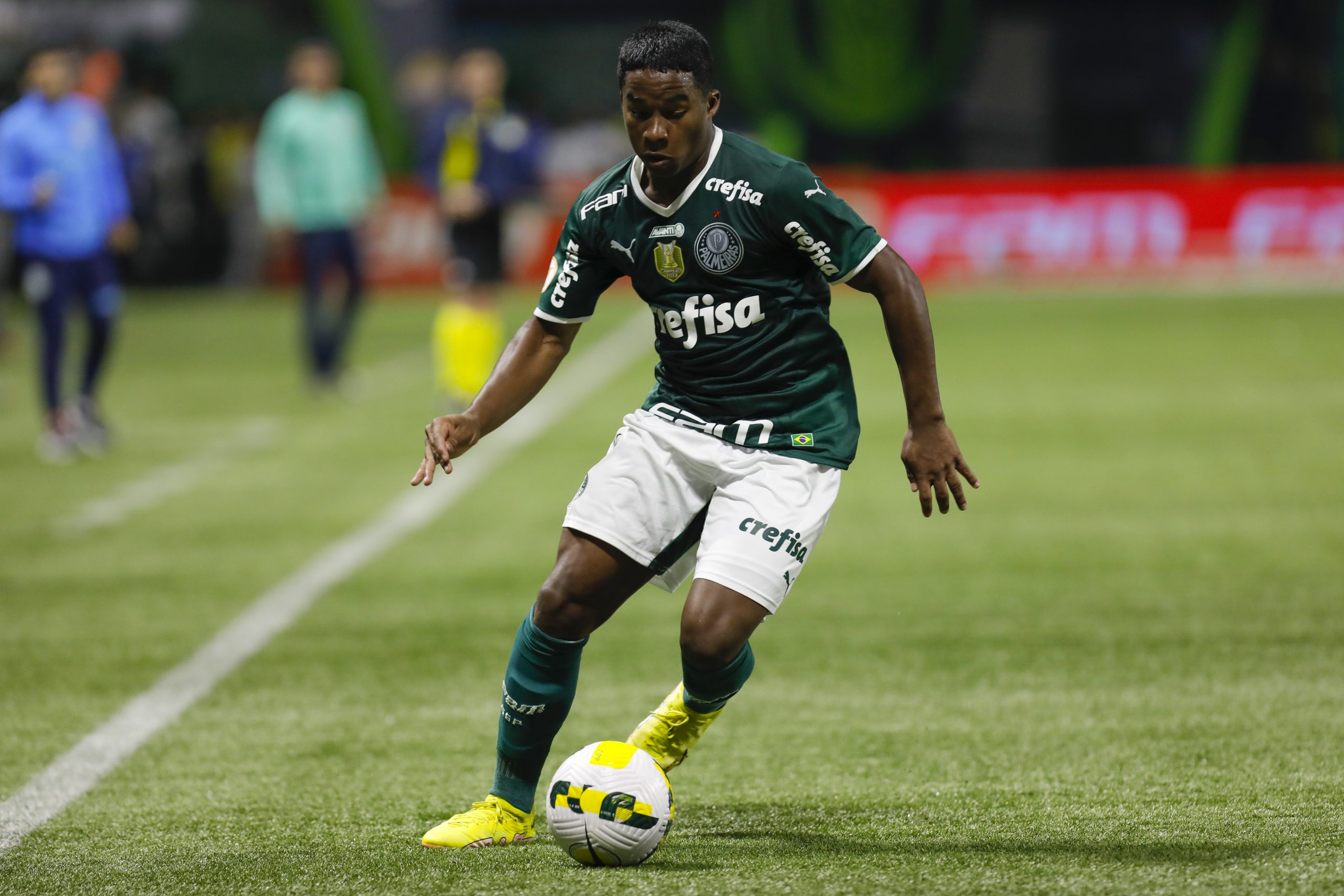 Real Madrid heavily invested in the introduction of 16-year-old Brazilian star Ndrik, who will officially join in 2024