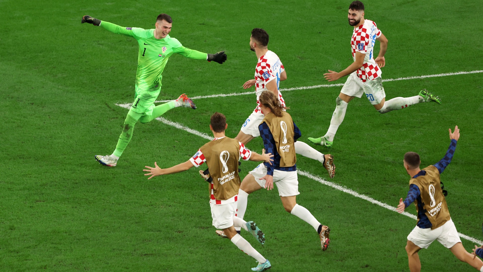 The Croatian goalkeeper swooped 12 goals to enter the semi-finals! Refresh the World Cup record and become the biggest contributor to the victory over Brazil