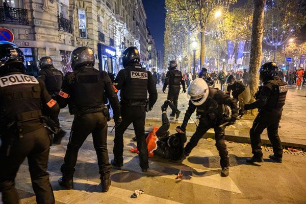 ◤FIFA World Cup in Qatar◢ Ugly scenes ensued as Morocco fans living in Europe clashed wih riot police in Paris, Brussels, Qatar and Italy while celebrating the nation