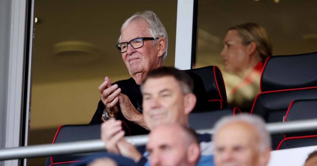 'No cap' - Bournemouth owner plans big spend in winter transfer window