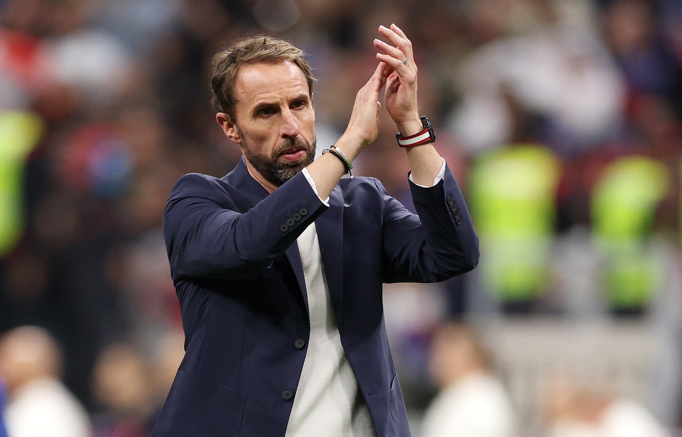 Whether to continue to coach the England national team The FA hopes Southgate will make a decision as soon as possible