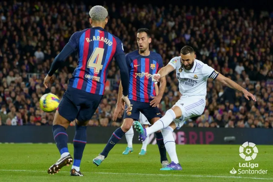 Barcelona won the 100th victory in team history against Real Madrid and won the third victory against Real Madrid this season