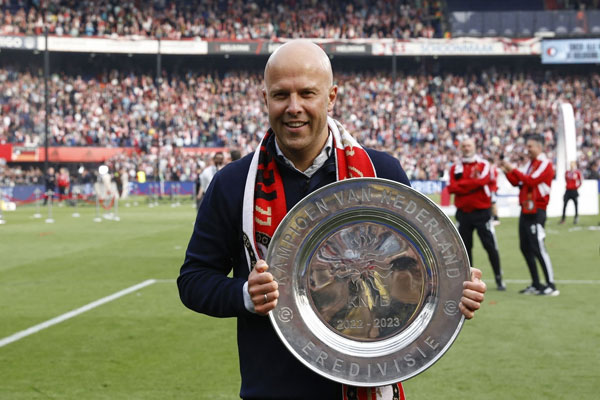 Feyenoord head coach Arne Slot denies rumours of becoming Tottenham Hotspur new manager and vowed to "continue the project at the club"..