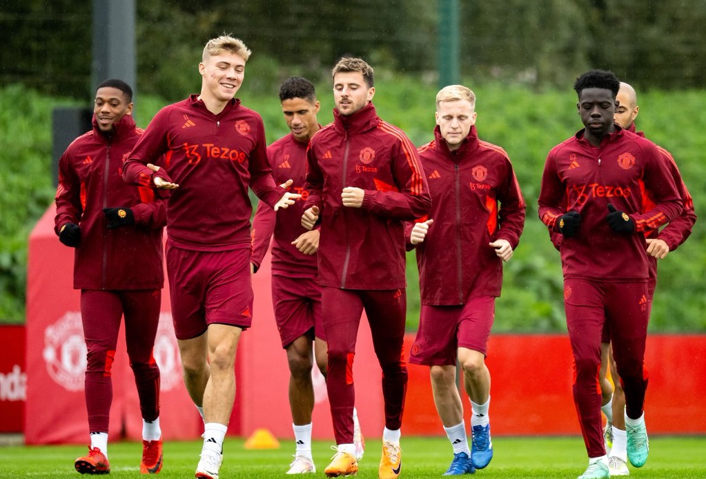 Champions League - Manchester United needs to shake off the shadow of defeat away at Galatasaray