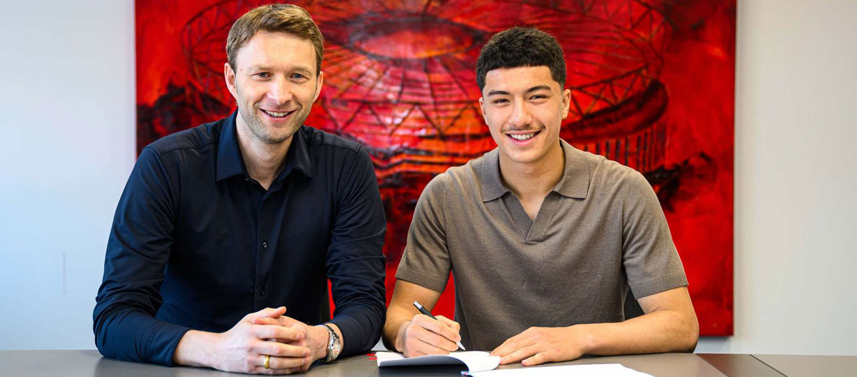 Bayer Leverkusen chính thức công bố việc ký hợp đồng với thần đồng Hertha Berlin Ibrahim Maza..