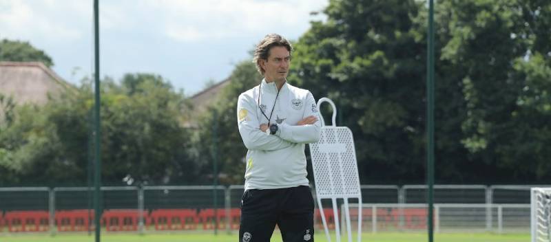 O técnico do Brentford, Thomas Frank, confirma múltiplas lesões