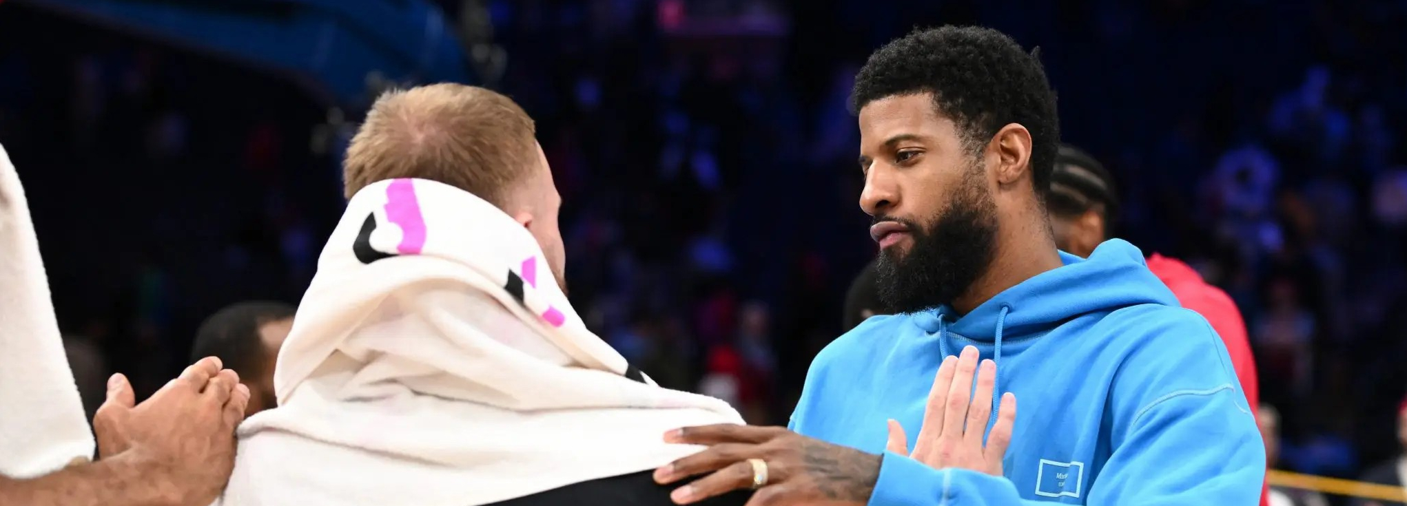Reporter tim: 76ers tidak mempertimbangkan untuk menukar pilihan ketiga dan George dengan Durant atau Markkanen