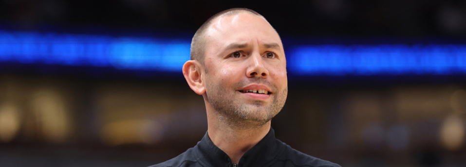 Liderando a equipe para as semifinais da Conferência Oeste, Adelman Jr. se tornou o novo técnico dos Nuggets