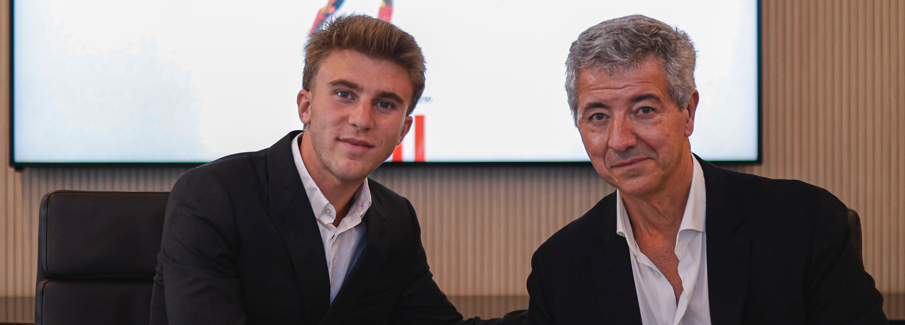 Chính thức: Atletico Madrid gia hạn hợp đồng với tiền vệ 21 tuổi Pablo Barrios thêm hai năm cho đến năm 2030