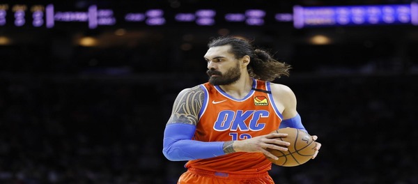 Rockets esperam renovar desempenho sólido do veterano Adams nos playoffs atrai atenção de muitas equipes