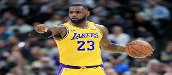 การทำคะแนน 24,000 แต้มตลอดอาชีพเป็นเรื่องยากเพียงใด มีผู้เล่น NBA ที่ยังเล่นอยู่เพียง 6 คนเท่านั้นที่ทำได้ และเจมส์ยังนำหน้าอยู่มาก