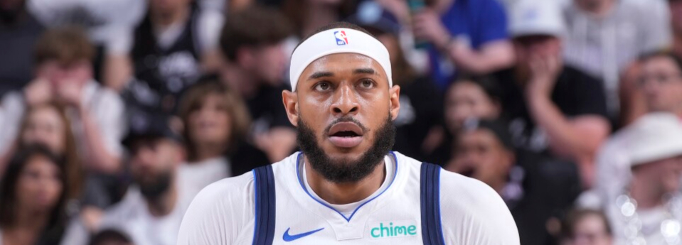 A extensão do contrato foi concluída um ano antes do previsto, e Gafford permaneceu com os Mavericks por 3 anos e 54 milhões