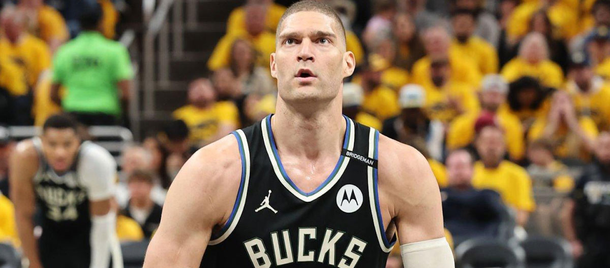 Shams Charania đưa tin độc quyền rằng trung phong Brook Lopez của Milwaukee Bucks đã đồng ý ký hợp đồng hai năm với Los Angeles Clippers.