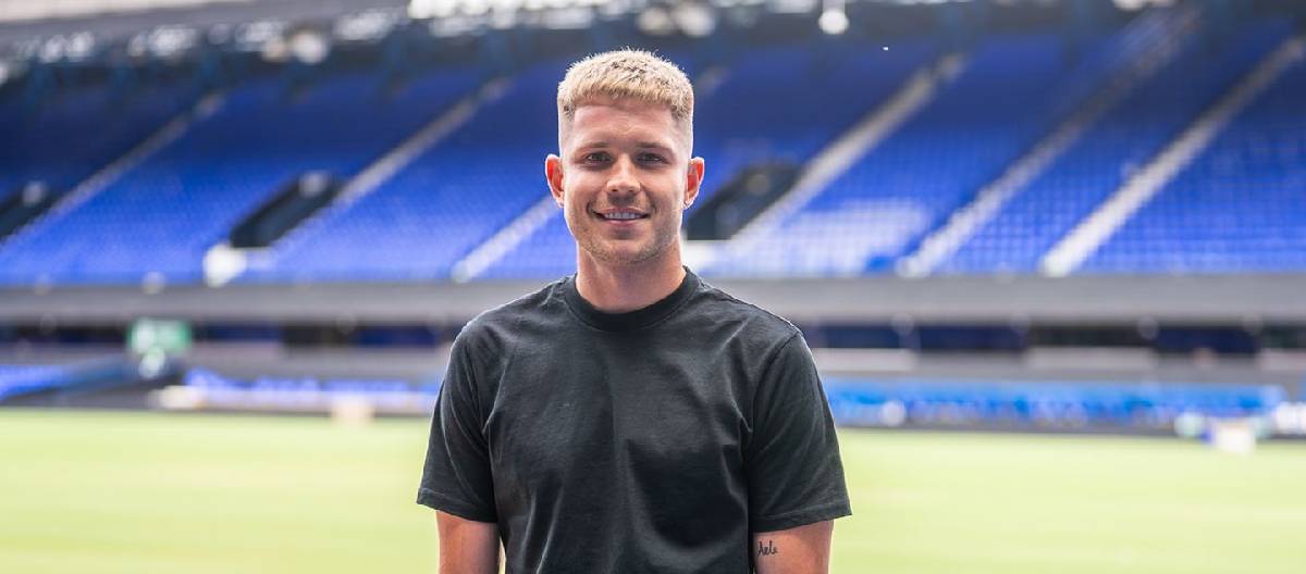 George Thistle renova contrato com o Ipswich Town até o verão de 2029