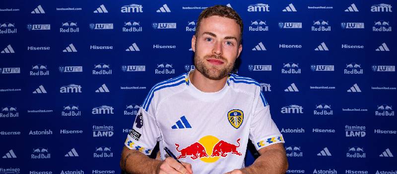 Gabriel Gudmundsson bergabung dengan Leeds United dan menandatangani kontrak hingga 2029