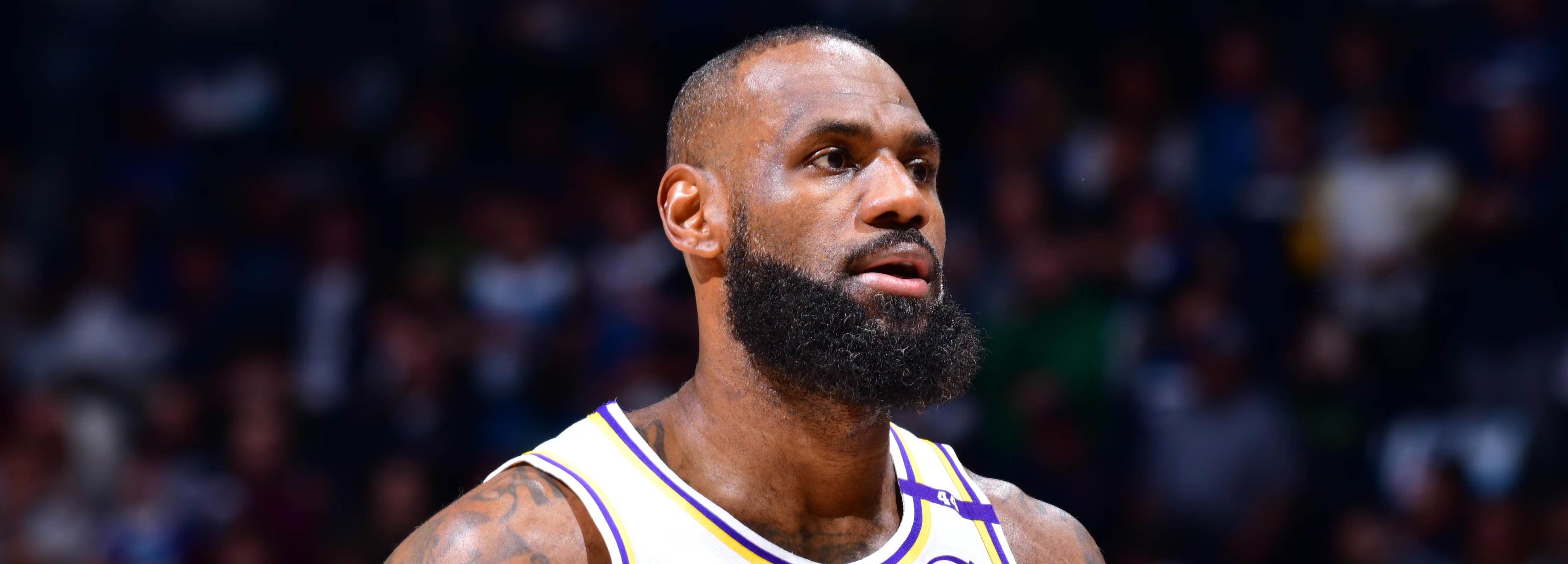 Repórter famoso: Lakers não renovarão o contrato de James e planejam se separar dele no ano que vem
