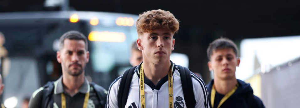 Tiền đạo Victor Munoz của Real Madrid chính thức gia nhập Osasuna theo hợp đồng 5 năm