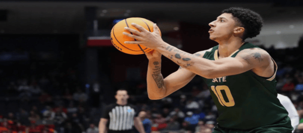 NBA Summer League | Kings vencem Suns por 94-76, Clifford marca 19 pontos e lidera sequência de 3 vitórias