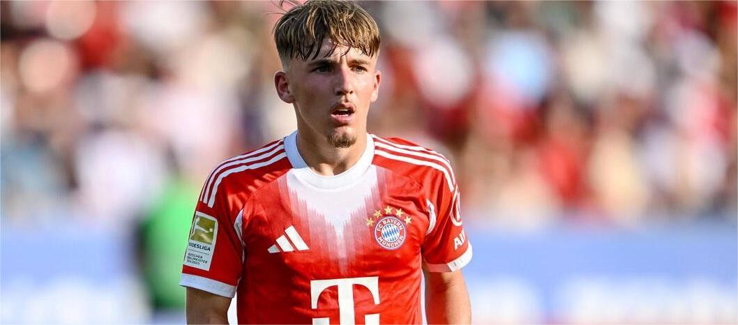 Lennart Kahl muốn được chơi nhiều hơn ở Bayern