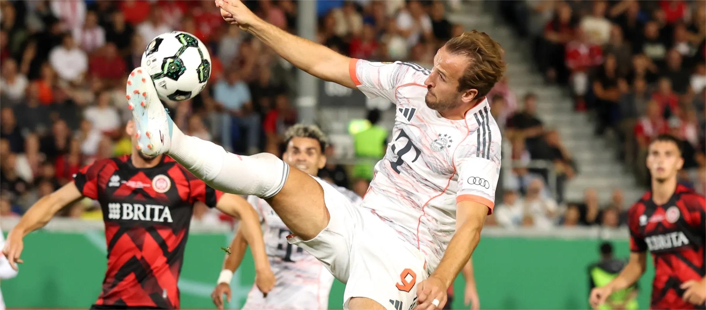 เดเอฟเบ โพคาล - เคน ยิงสองประตูให้บาเยิร์น มิวนิค เอาชนะวีสบาเดน 3-2