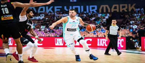 Dončić lập cú đúp giúp Slovenia giành chiến thắng đầu tiên