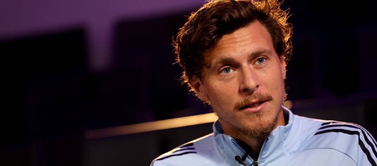 Victor Lindelof: Saya sangat tersanjung dan bersemangat menjadi bagian dari klub ini