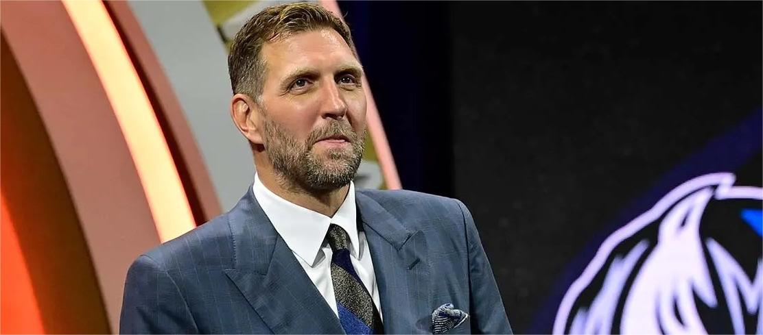 Nowitzki tin rằng Mavericks sẽ có một mùa giải tốt miễn là các cầu thủ của họ vẫn khỏe mạnh