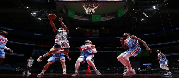 Os cinco melhores jogadores do Washington Wizards em média de roubos de bola em uma única temporada