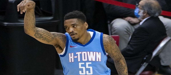 Hornets dispensam oficialmente Daquan Jeffries