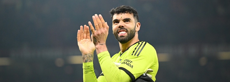 BBC: Thủ môn David Raya của Arsenal đã ký hợp đồng mới, với mức lương tăng nhưng thời hạn hợp đồng vẫn không thay đổi