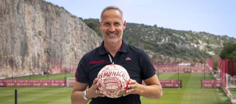 Monaco resmi pecat pelatih Adi Hütter karena performanya menurun
