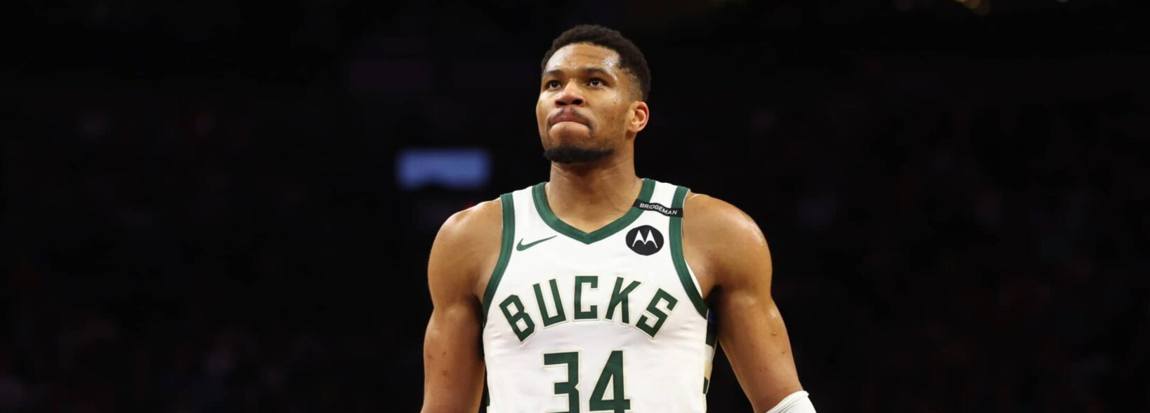 Antetokounmpo: Ainda posso jogar na NBA por 6 a 8 anos e espero voltar à Grécia para encerrar minha carreira