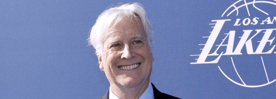 A NBA aprovou oficialmente a aquisição dos Lakers por Mark Walter, em um negócio avaliado em impressionantes 10 bilhões de dólares.