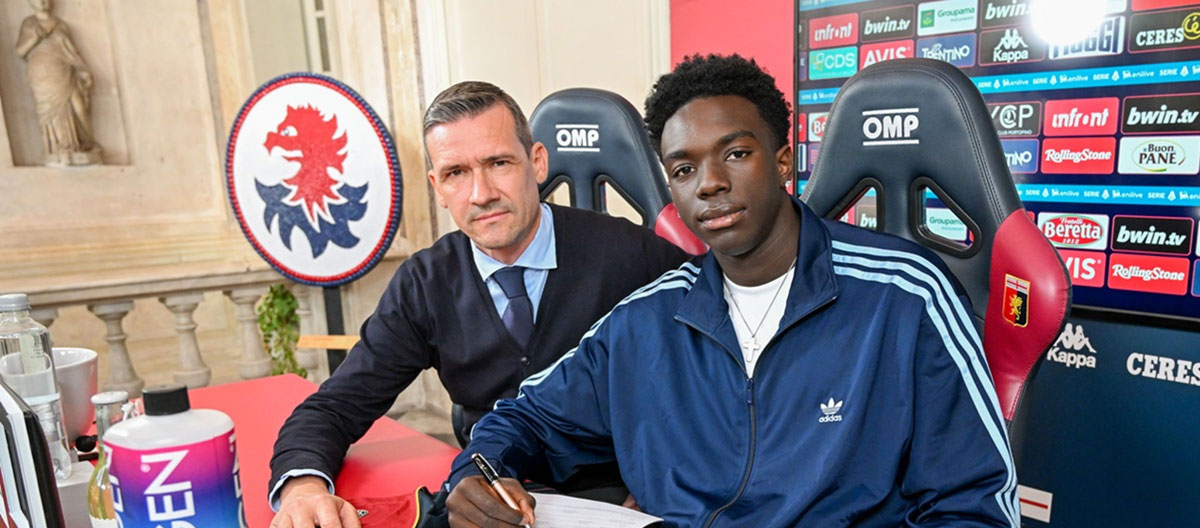 热那亚与意大利U21国脚级前锋小将杰夫·埃克哈托完成续约..