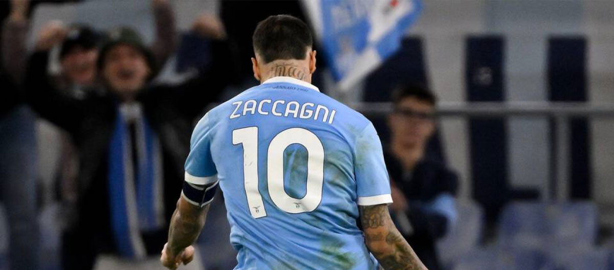 ◤Serie A◢ Mattia Zaccagni mencetak gol dengan tendangan menggelegar saat Lazio mengalahkan Cagliari 2-0..
