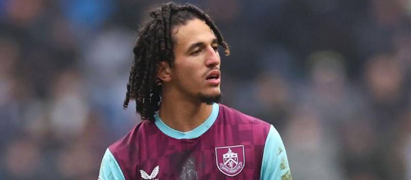 Gelandang Burnley Maybury sedang diselidiki oleh FA karena diduga meludahi penggemar Korea Utara.