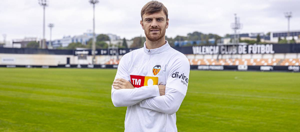 Lucas Beltran cho biết anh cảm thấy rất thoải mái khi sống tại Valencia CF và thành phố này, và thành tích trên sân của anh ngày càng được cải thiện.