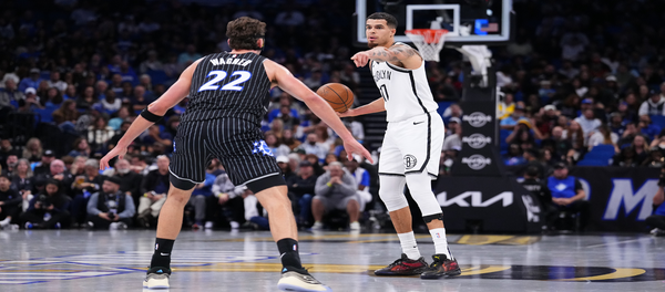 Magic bangkit untuk mengalahkan Nets 105-98, dengan tembakan tiga angka penting Wagner yang memastikan kemenangan.