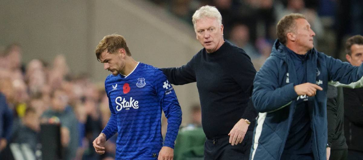 David Moyes suggests that Kiernan Dieusbury-Hall may be underrated, but his performance has been impressive.