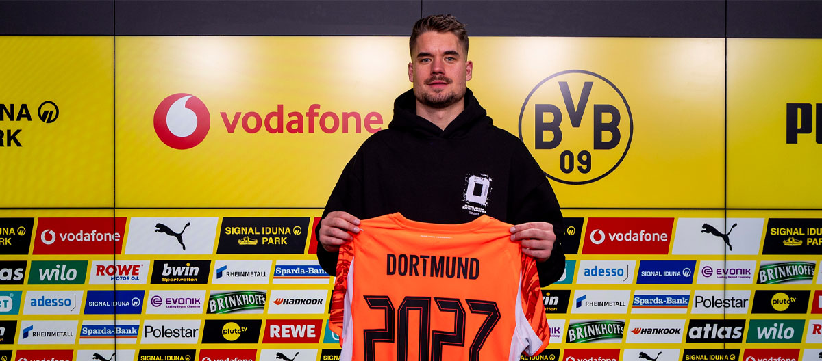 Borussia Dortmund completes contract extension with German goalkeeper Alexander Meyer..